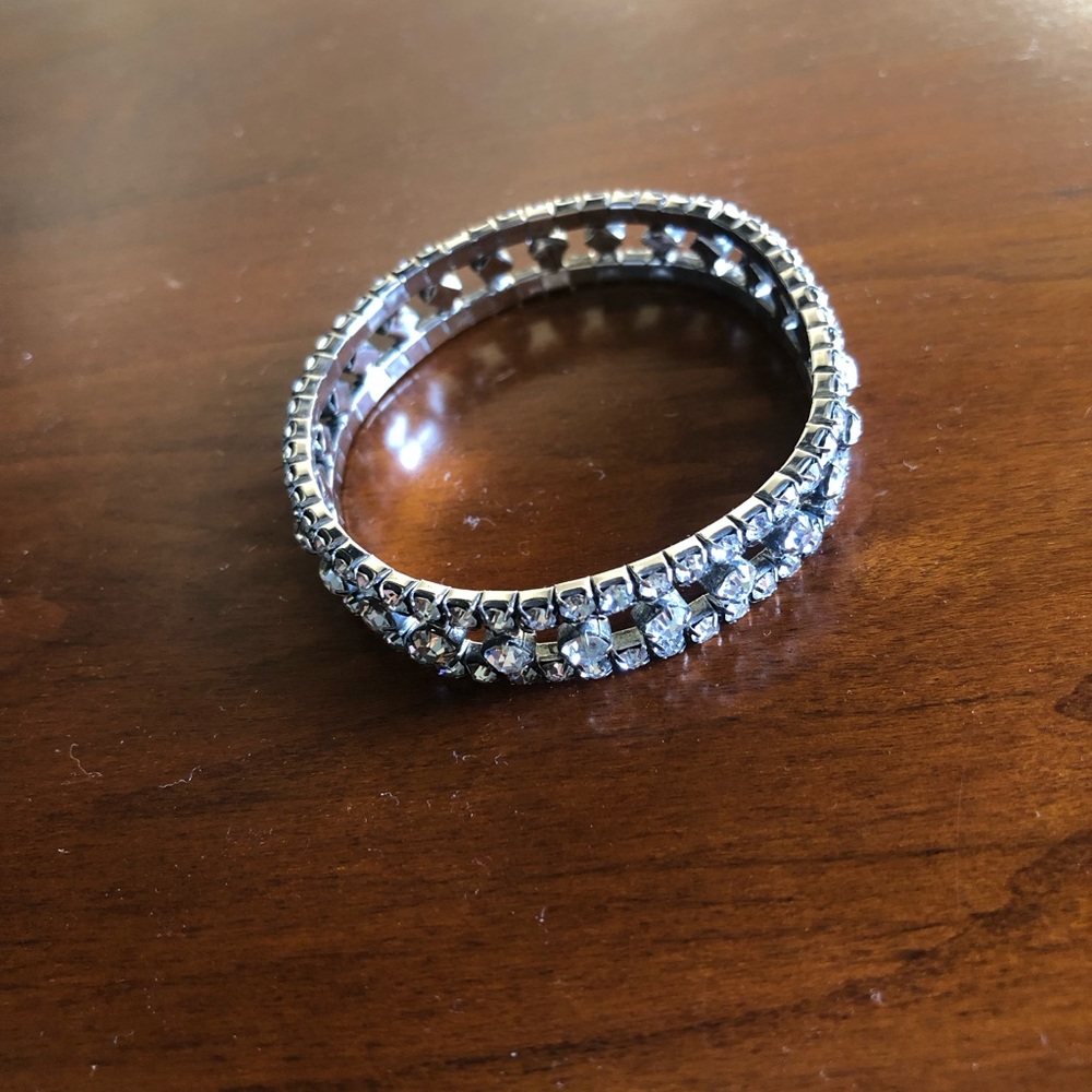 Charming Charlie RSVP Rhinestone Stretch Bracelet